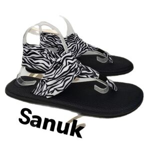 Sanuk Black & White Zebra Print fabric Ella Yoga Flat Sling Sandels Sz 11